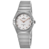 Réplique Montre pour femme Omega Constellation Manhattan Quartz 28 mm Cadran argenté Diamant en acier inoxydable 131.10.28.60.52.001