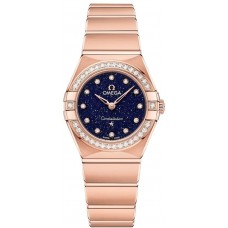 Réplique Montre pour femme Omega Constellation Manhattan Quartz 25 mm cadran bleu diamant or rose 131.55.25.60.53.002