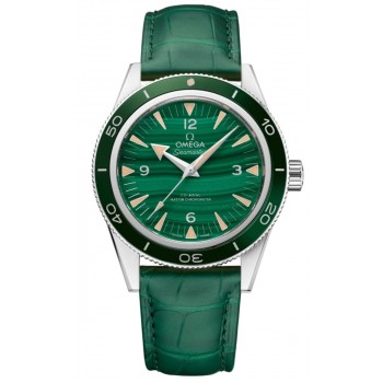 Réplique Omega Seamaster 300 Master Co-Axial Chronomètre 41 mm Cadran vert Bracelet en cuir Montre pour homme 234.93.41.21.99.001