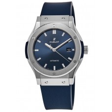 Réplique Hublot Classic Fusion 42 mm Cadran bleu Boîtier en titane Bracelet en caoutchouc Montre pour homme 542.NX.7170.RX