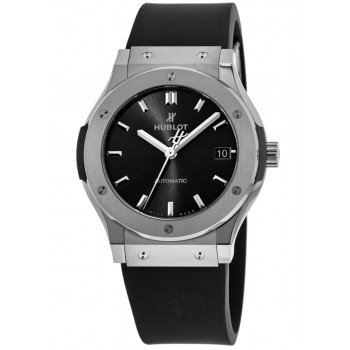 Réplique Montre pour femme Hublot Classic Fusion automatique avec cadran noir et bracelet en caoutchouc 565.NX.1470.RX