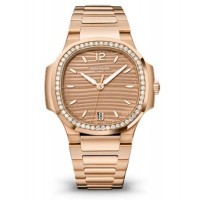 Réplique Montre pour femme Patek Philippe Nautilus avec cadran doré et diamants en or rose 18 carats 7118/1200R-010