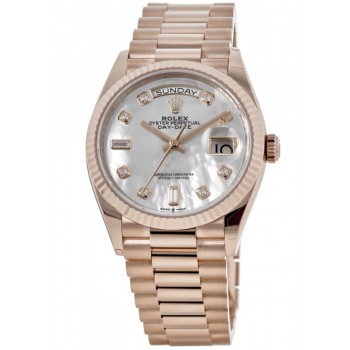 Réplique Montre Rolex Day-Date en or rose avec cadran en nacre et diamant pour femme M128235-0029