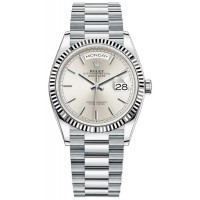 Réplique Montre Rolex Day-Date pour femme avec cadran argenté platine M128236-0001