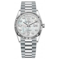 Réplique Montre pour femme Rolex Day-Date en platine avec cadran en nacre et diamant M128236-0002