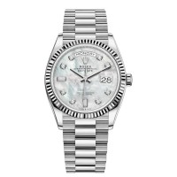 Réplique Montre Rolex Day-Date en or blanc avec cadran en nacre et diamant pour femme M128239-0007