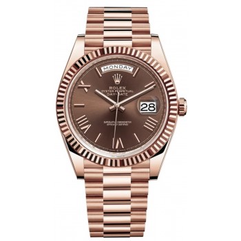 Réplique Montre pour homme Rolex Day-Date 40 en or Everose 18 carats avec cadran chocolat M228235-0002