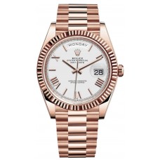 Réplique Montre pour homme Rolex Day-Date 40 en or Everose 18 carats avec cadran blanc M228235-0032