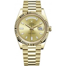 Réplique Montre pour homme Rolex Day-Date 40 en or jaune 18 carats avec cadran champagne M228238-0005