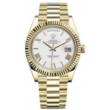 Réplique Montre pour homme Rolex Day-Date 40 en or jaune 18 carats avec cadran blanc M228238-0042