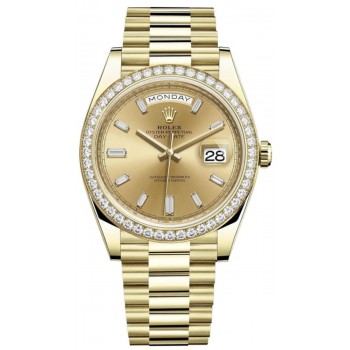 Réplique Rolex Day-Date 40 Montre pour homme en or jaune 18 carats avec cadran en diamant et lunette en diamant M228348RBR-0002