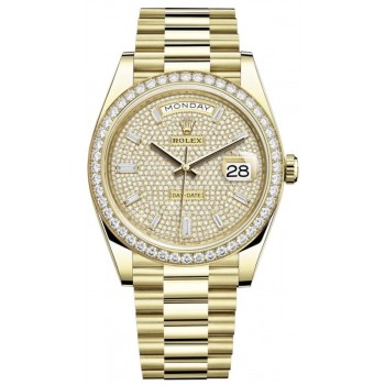 Réplique Rolex Day-Date 40 Montre pour homme en or jaune 18 carats avec cadran pavé de diamants et lunette en diamant M228348RBR-0037