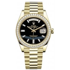 Réplique Rolex Day-Date 40 Montre pour homme en or jaune 18 carats avec cadran en onyx et lunette en diamant M228348RBR-0039