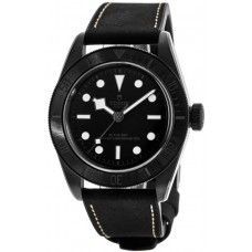 Réplique Montre pour homme Tudor Black Bay avec cadran noir et bracelet en cuir M79210CNU-0001