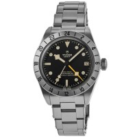 Réplique Montre Tudor Black Bay Pro pour homme en acier avec cadran noir M79470-0001