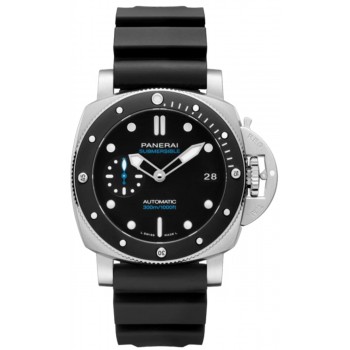 Réplique Montre Panerai Submersible pour homme avec cadran noir et bracelet en caoutchouc PAM01683