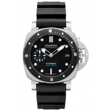 Réplique Montre Panerai Submersible pour homme avec cadran noir et bracelet en caoutchouc PAM02683