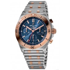 Réplique Montre pour homme Breitling Chronomat B01 42 avec cadran chronographe bleu en or rose et acier UB0134101C1U1