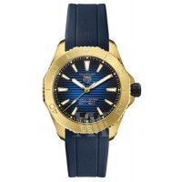 Réplique Montre pour homme Tag Heuer Aquaracer Professional 200 avec cadran bleu et bracelet en caoutchouc en or jaune 18 carats WBP5152.FT6210