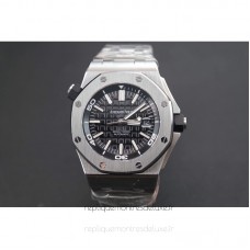 Réplique Montre Audemars Piguet Royal Oak Offshore Plongeur 15703 Acier inoxydable Noir Dial Acier inoxydable Bracelet