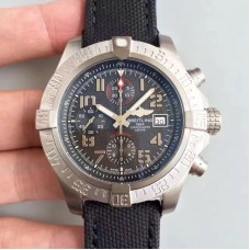 Breitling Avenger Bandit E1338310/M534/253S/E20DSA.2 cadran noir titane