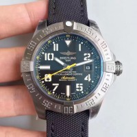 Réplique Breitling Avenger II Seawolf A1733110/BC30/435X/A20BASA.1 Cadran Noir en acier inoxydable