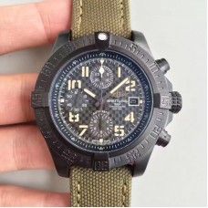 Réplique Breitling Avenger II USA édition militaire limitée M133715N PVD fibre de carbone cadran