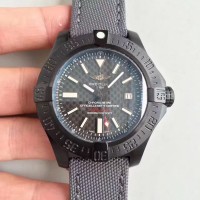 Réplique Breitling Avenger Seawolf II 75 Cadran Fibre de Carbone PVD Anniversaire Armée Air