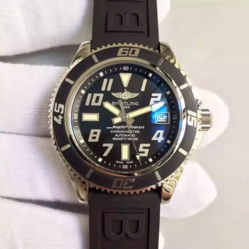 Réplique Breitling Superocean 42 A1736402/BA32 en acier inoxydable avec cadran noir