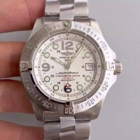 Réplique Breitling Superocean Steelfish Cadran Blanc en acier inoxydable A1739010-B772-134A