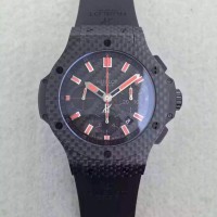 Réplique Hublot Big Bang Carbon Red Magic 301.QX.1734.RX Fibre de carbone Cadran rouge en fibre de carbone