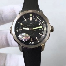 Réplique IWC Aquatimer Automatique IW329001 V6 Cadran Noir En Acier Inoxydable