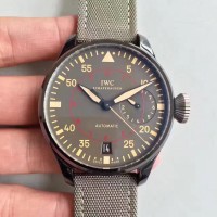 Réplique IWC Big Pilot Top Gun Miramar Cadran Anthracite Titane IW501902