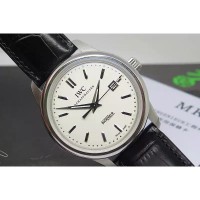 Réplique IWC Ingeniuer St Laurens Cadran Blanc En Acier Inoxydable