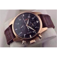 Réplique IWC Pilot IW3777 Chronograph Gold Dial Black