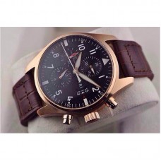 Réplique IWC Pilot IW3777 Chronograph Gold Dial Black