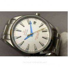 Réplique Omega Aqua Terra 150M 41MM Acier inoxydable Blanc Dial 