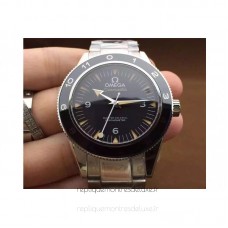 Réplique Omega Seamaster 300 Spectre Edition limitee Acier inoxydable Noir Dial 