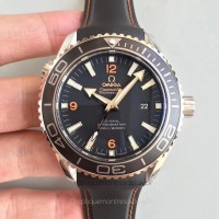 Réplique Omega Seamaster Planet Ocean 600M 45.5MM 232.32.46.21.01.005 Acier inoxydable Noir Dial 