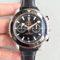 Réplique Omega Seamaster Planet Ocean 600M Chronographe 215.33.46.51.01.001 Acier inoxydable Noir Dial 