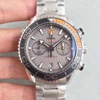 Réplique Omega Seamaster Planet Ocean 600M Chronographe 215.90.46.51.99.001 Acier inoxydable Gris Dial 