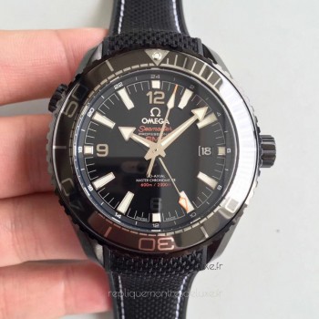 Réplique Omega Seamaster Planet Ocean 600M GMT Deep Noir 215.92.46.22.01.001 PVD Noir Dial 