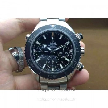 Réplique Omega Seamaster Planet Ocean Chronographe 45MM Acier inoxydable Noir Dial 