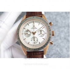 Réplique Omega Speedmaster Moonwatch Edition limitee Or rose Blanc Dial 