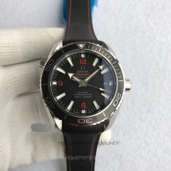 Réplique Omega Seamaster Planet Ocean 600M 232.32.46.21.01.005 42MM Acier inoxydable Noir Dial 