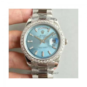 Réplique montre Day-Date 40 228396TBR 40MM Acier inoxydable et diamants Cadran bleu